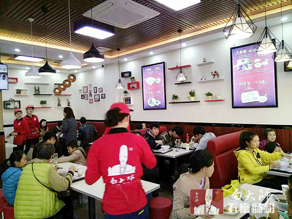 石磨腸粉引進早餐行業(yè)新潮流，2017必做！